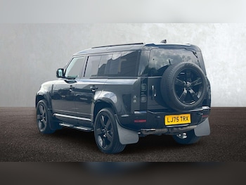 Used Land Rover Defender 2025 for sale - 78233834: Photo
