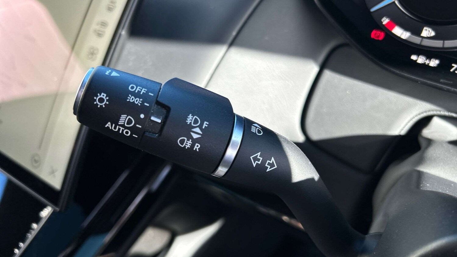 Used Land Rover Range Rover Sport 2024 for sale - 77347883: Photo 32