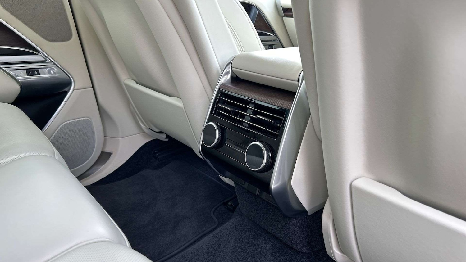 Used Land Rover Range Rover 2023 for sale - 76460639: Photo 18