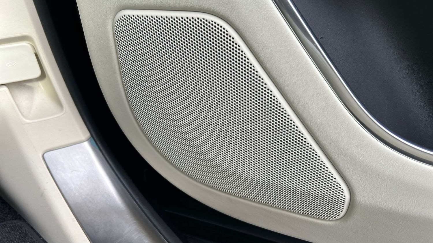 Used Land Rover Range Rover 2023 for sale - 76460639: Photo 33