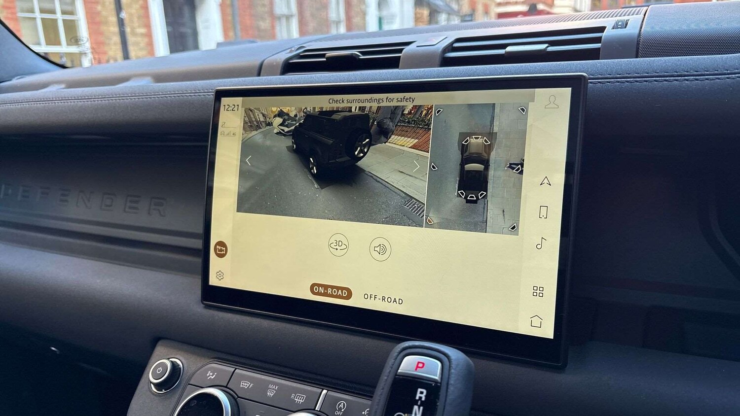 Used Land Rover Defender 2023 for sale - 77373673: Photo 12