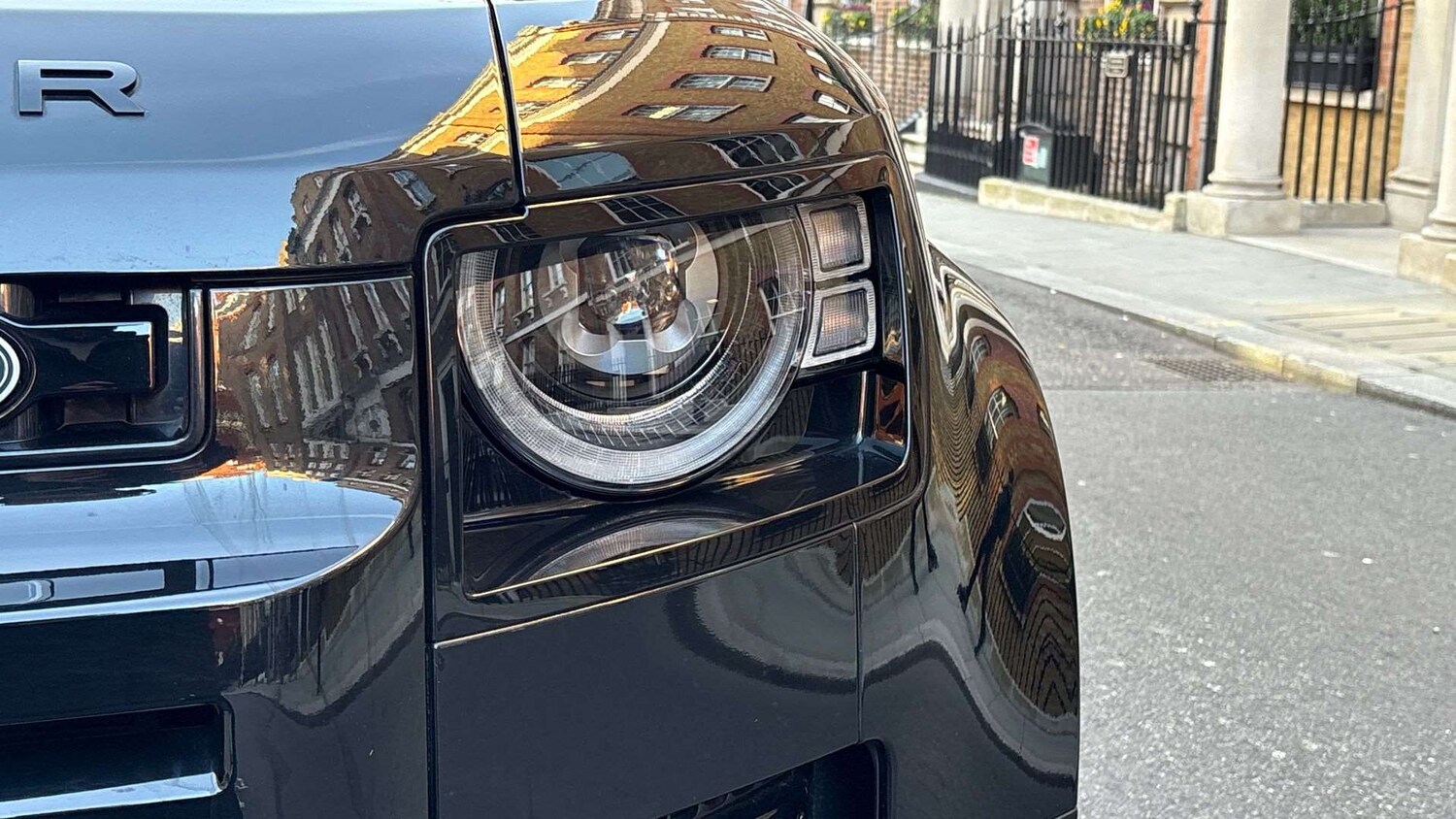 Used Land Rover Defender 2023 for sale - 77373673: Photo 33