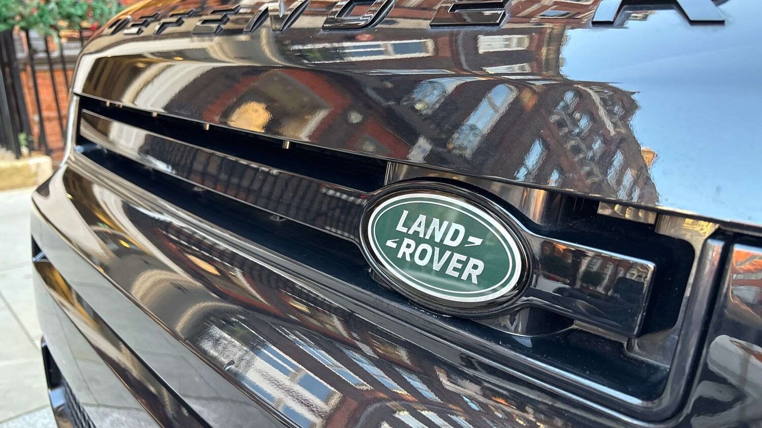 Used Land Rover Defender 2023 for sale - 77373673: Photo 34