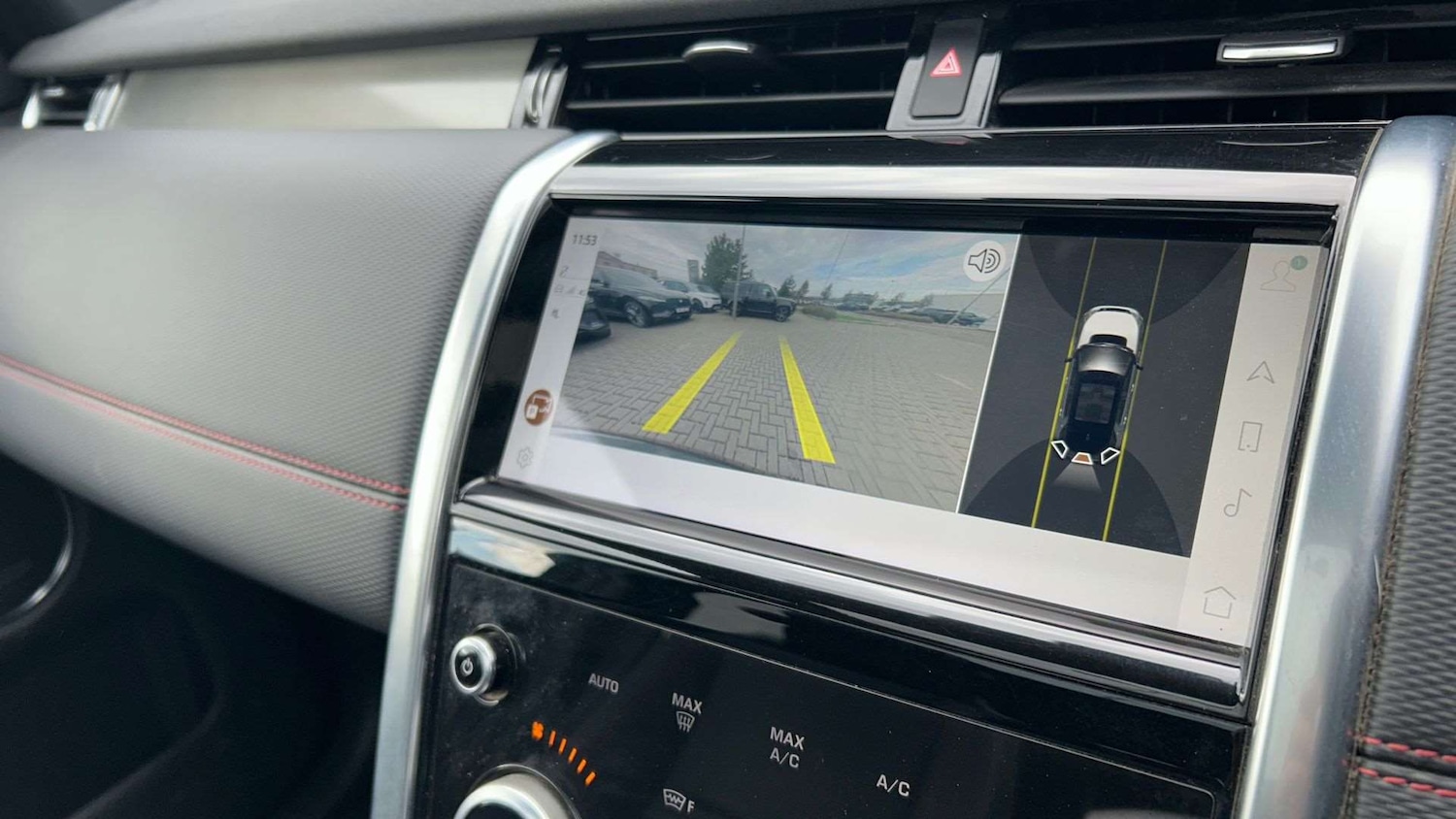 Used Land Rover Discovery Sport 2022 for sale - 76636665: Photo 12