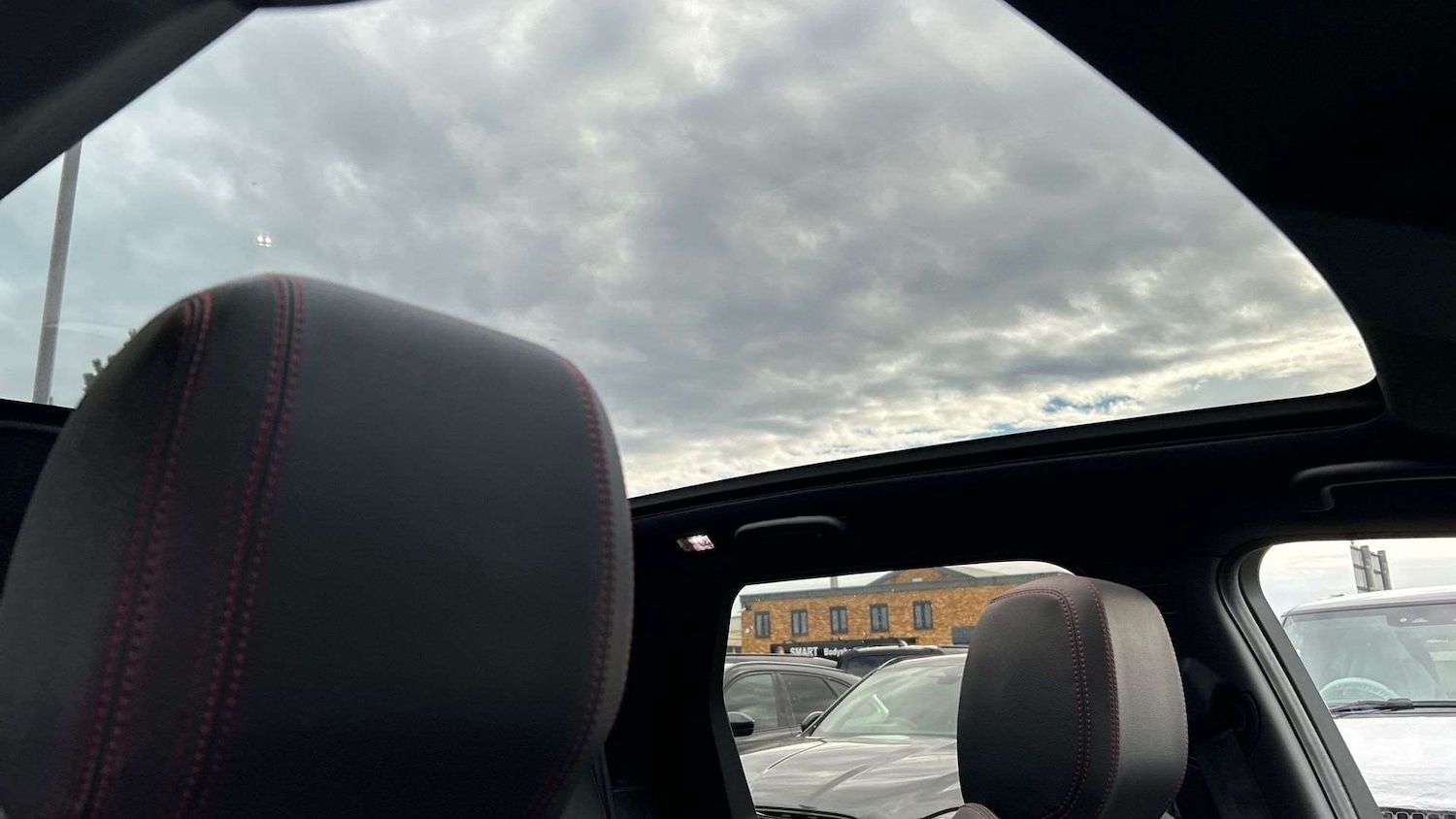 Used Land Rover Discovery Sport 2022 for sale - 76636665: Photo 21