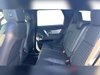 Used Land Rover Discovery Sport 2025 for sale - 79339761: Photo