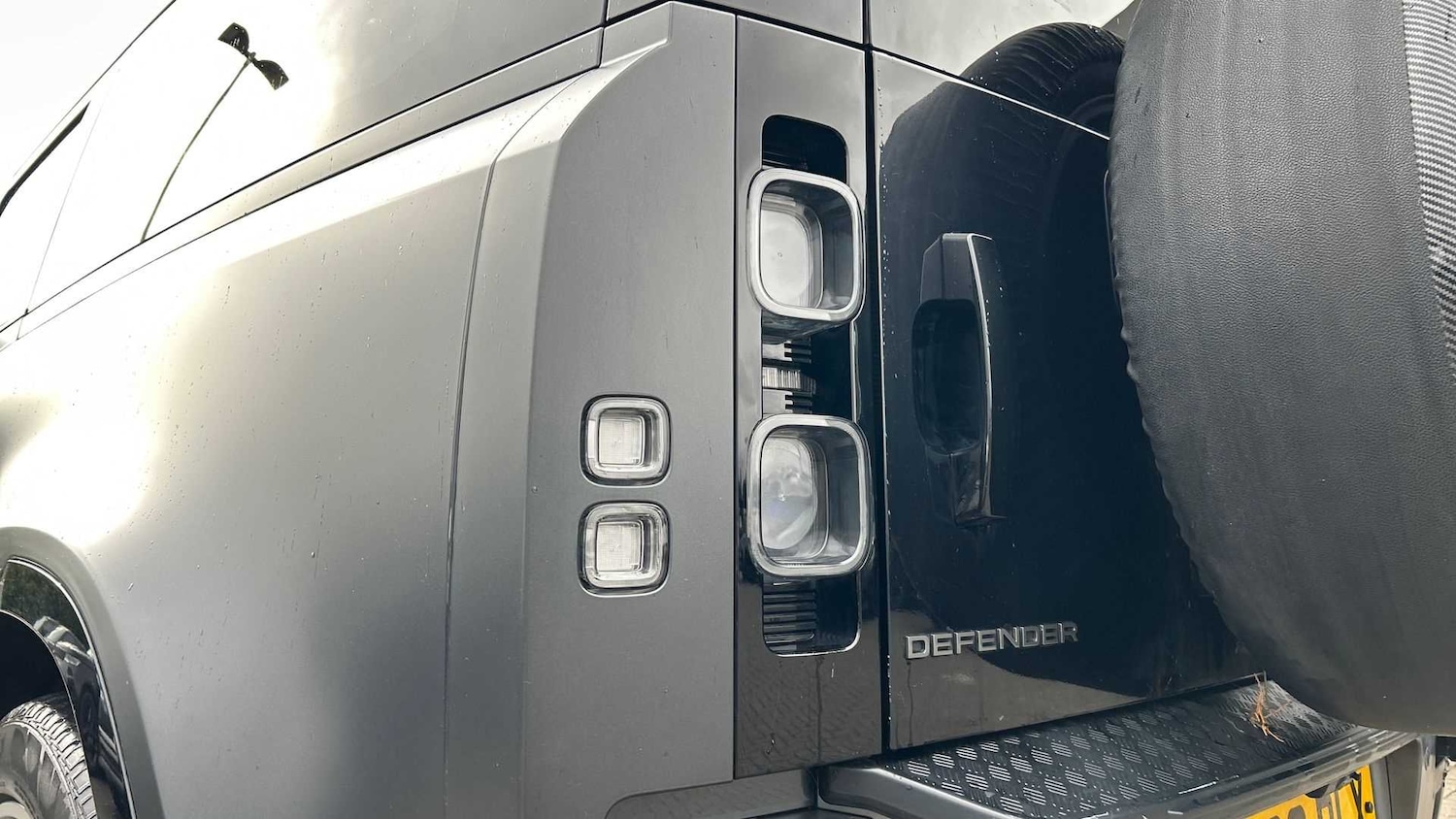 Used Land Rover Defender 2022 for sale - 76460629: Photo 19