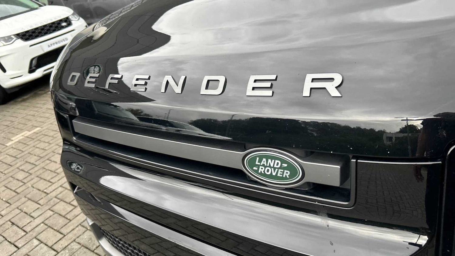 Used Land Rover Defender 2022 for sale - 76460629: Photo 29