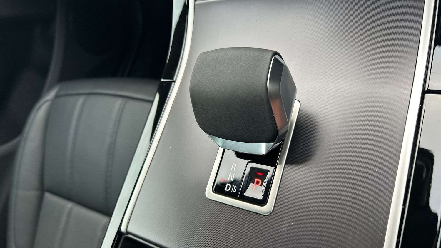 Used Land Rover Range Rover Evoque 2025 for sale - 77577317: Photo 13