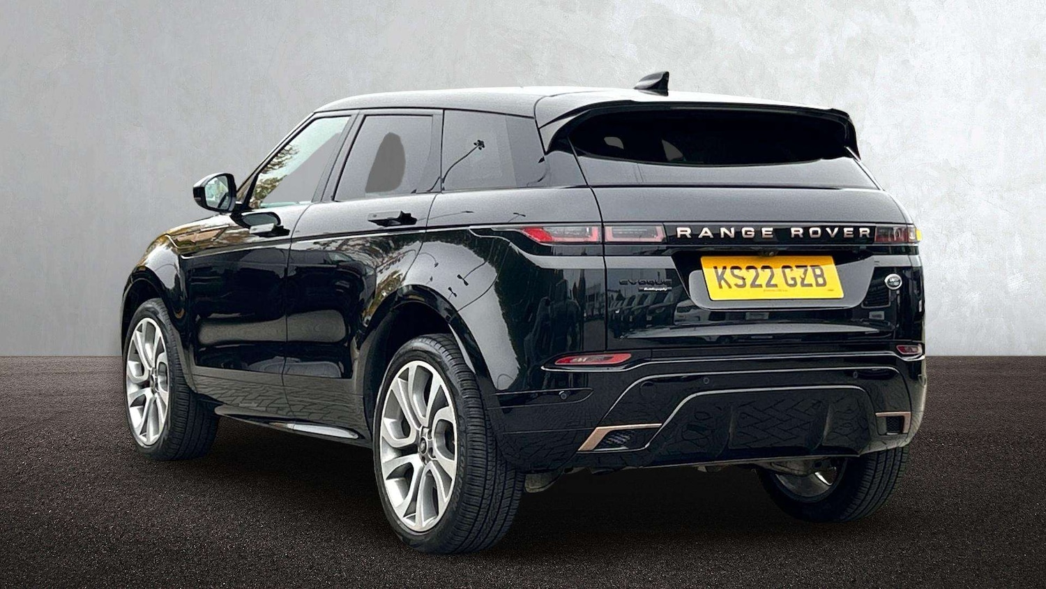 Used Land Rover Range Rover Evoque 2022 for sale - 76459799: Photo 2