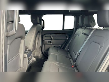 Used Land Rover Defender 2025 for sale - 78913862: Photo