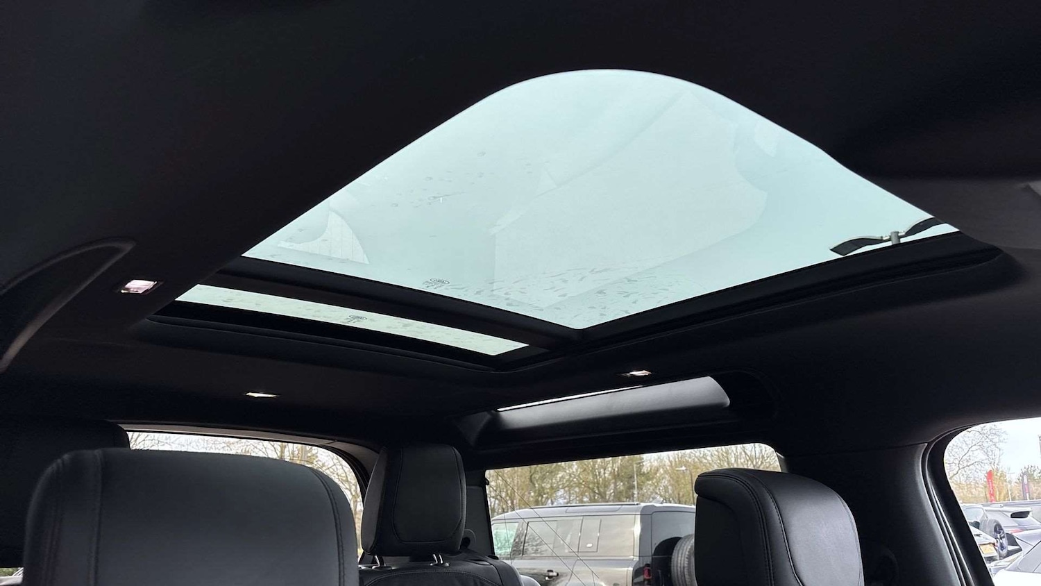 Used Land Rover Defender 2024 for sale - 77928376: Photo 21