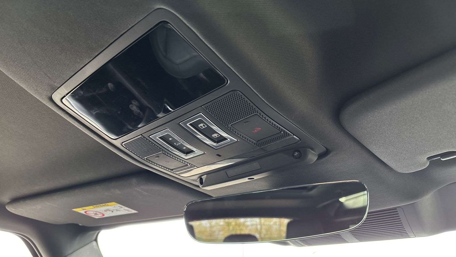 Used Land Rover Defender 2024 for sale - 77928376: Photo 23