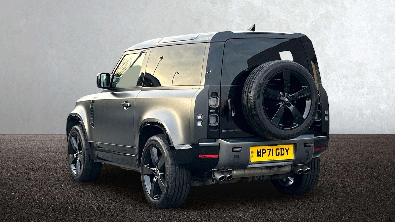 Used Land Rover Defender 2021 for sale - 78187881: Photo 2