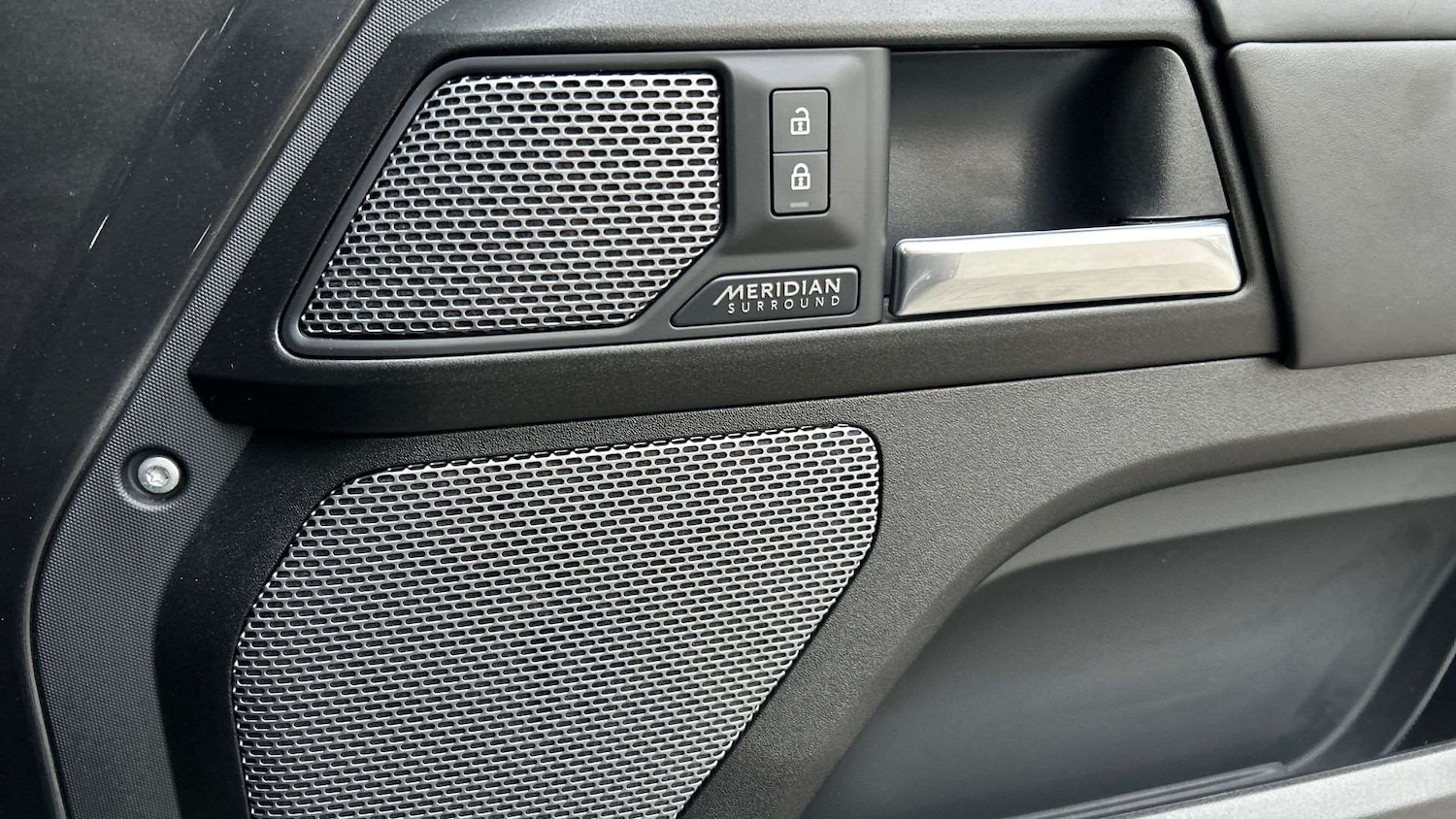 Used Land Rover Defender 2021 for sale - 78187881: Photo 24