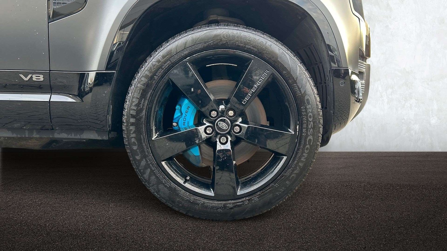 Used Land Rover Defender 2021 for sale - 78187881: Photo 8