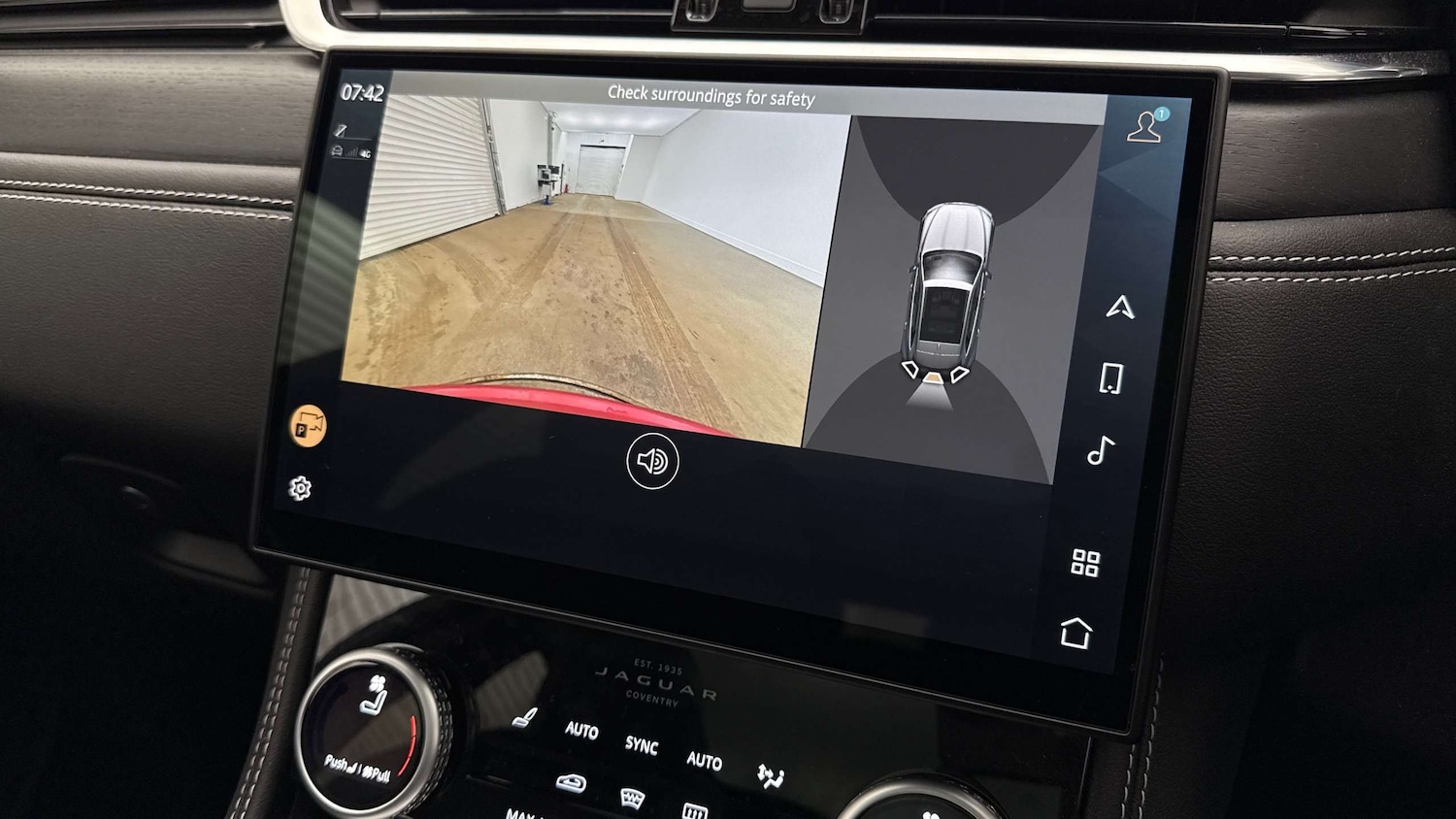 Used Jaguar F-Pace 2024 for sale - 77972670: Photo 12