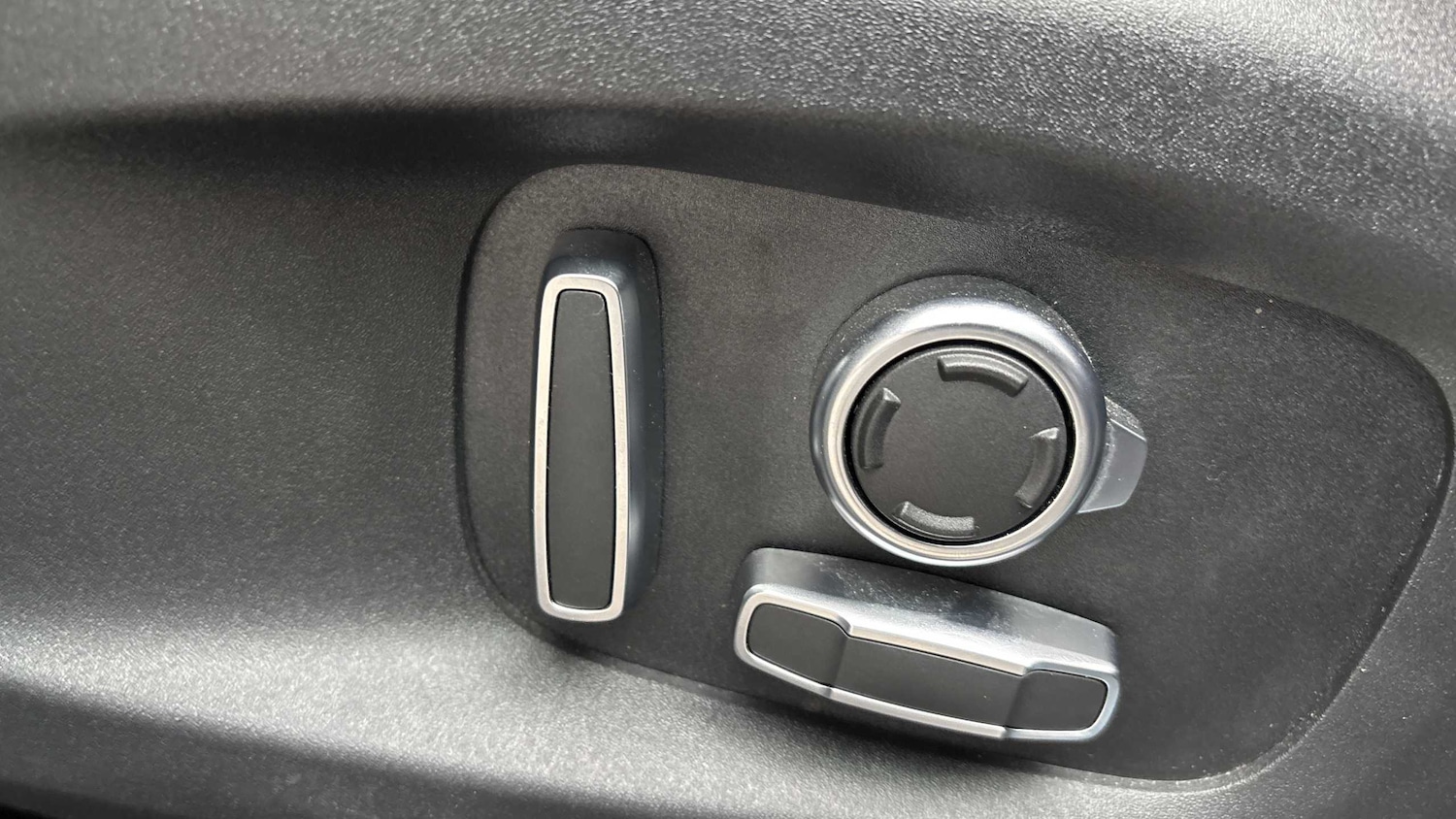 Used Jaguar F-Pace 2024 for sale - 77972670: Photo 24