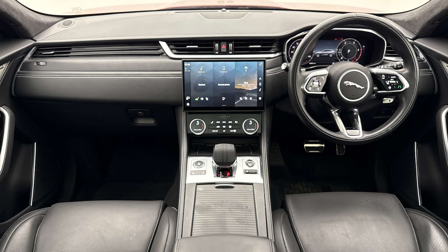 Used Jaguar F-Pace 2024 for sale - 77972670: Photo 9