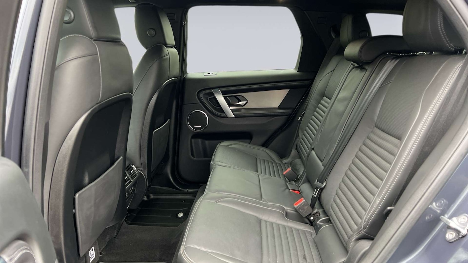 Used Land Rover Discovery Sport 2024 for sale - 77786962: Photo 4