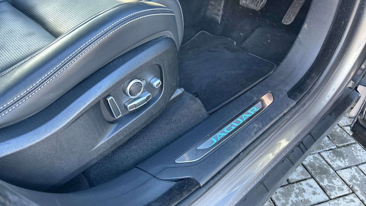 Used Jaguar F-Pace 2021 for sale - 76460023: Photo 23