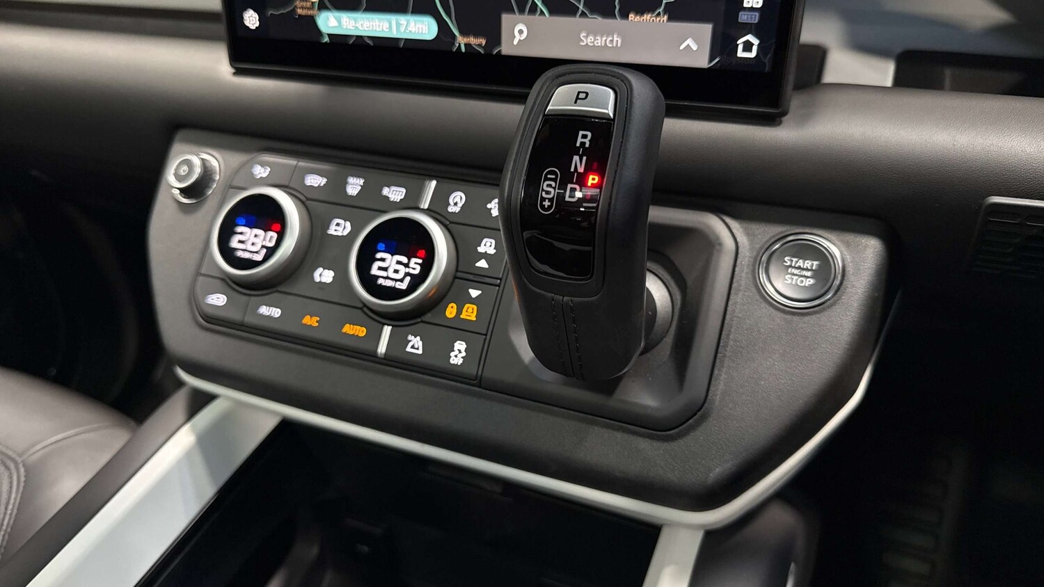 Used Land Rover Defender 2025 for sale - 77961188: Photo 13