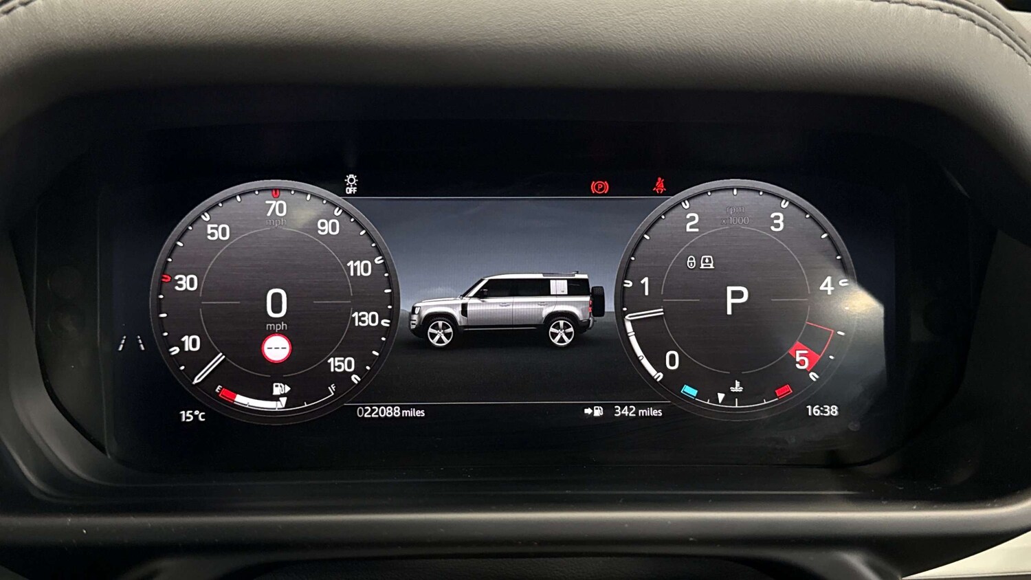 Used Land Rover Defender 2025 for sale - 77961188: Photo 15