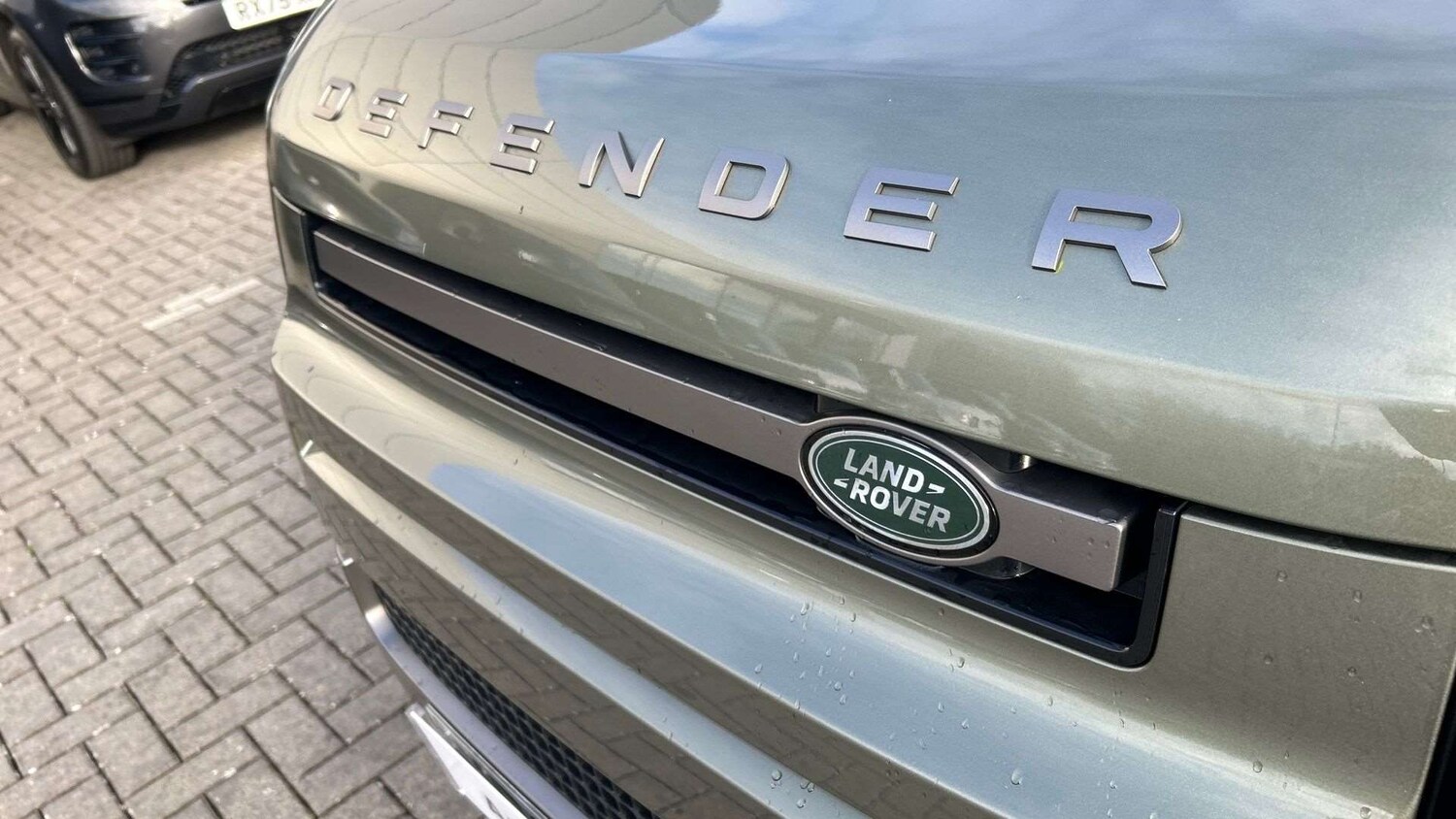 Used Land Rover Defender 2025 for sale - 77961188: Photo 29