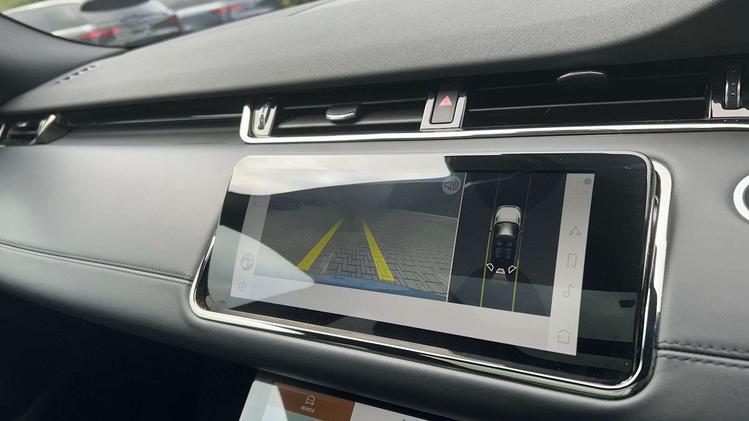 Used Land Rover Range Rover Evoque 2023 for sale - 76488188: Photo 12