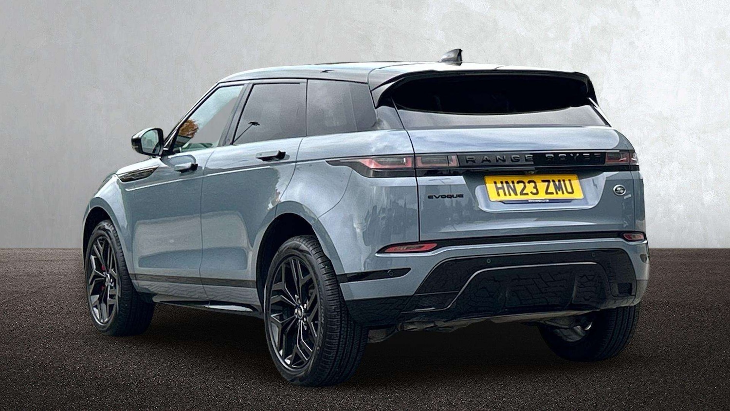 Used Land Rover Range Rover Evoque 2023 for sale - 76488188: Photo 2