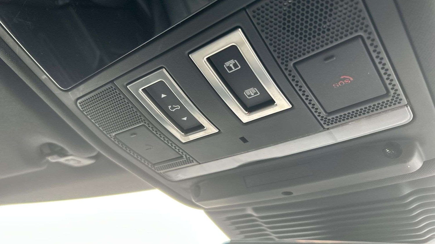 Used Land Rover Range Rover Evoque 2023 for sale - 76488188: Photo 23