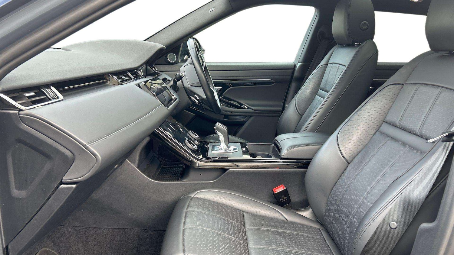 Used Land Rover Range Rover Evoque 2023 for sale - 76488188: Photo 3