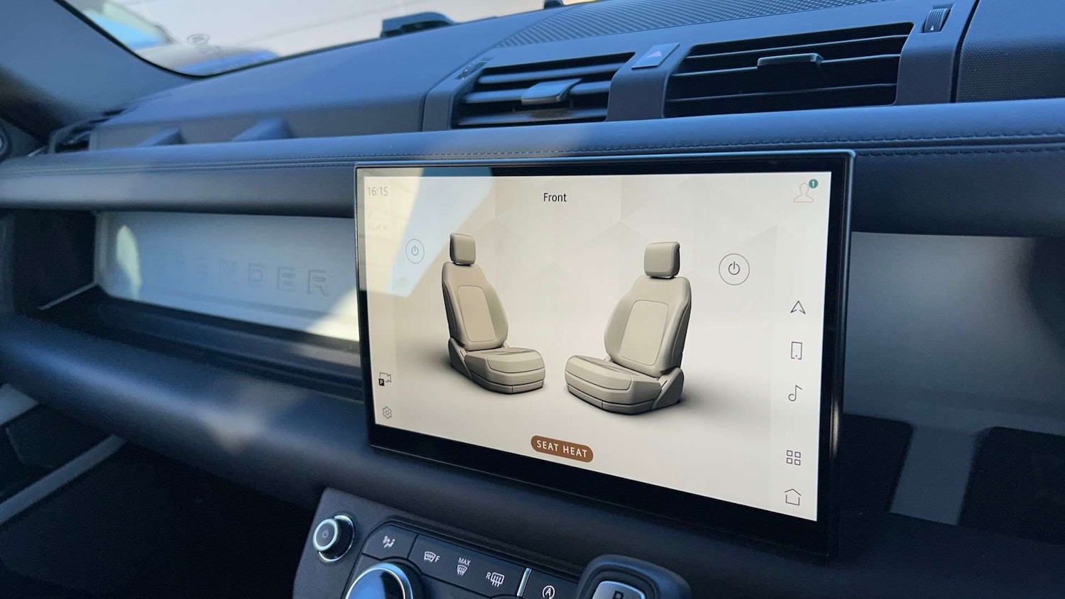 Used Land Rover Defender 2024 for sale - 76459879: Photo 22