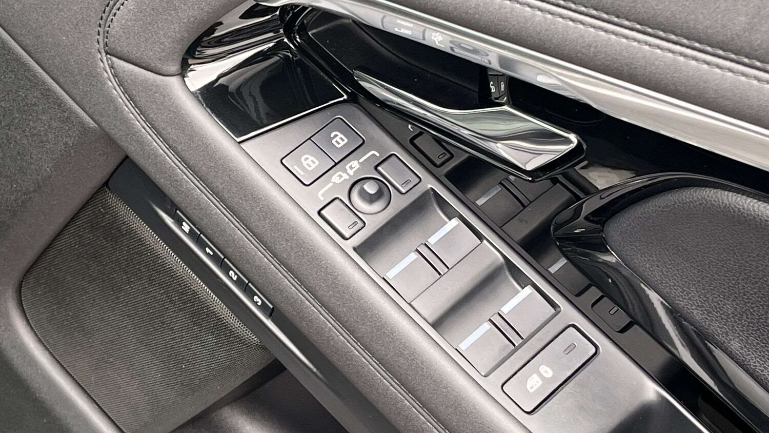 Used Land Rover Range Rover Evoque 2022 for sale - 78090241: Photo 25