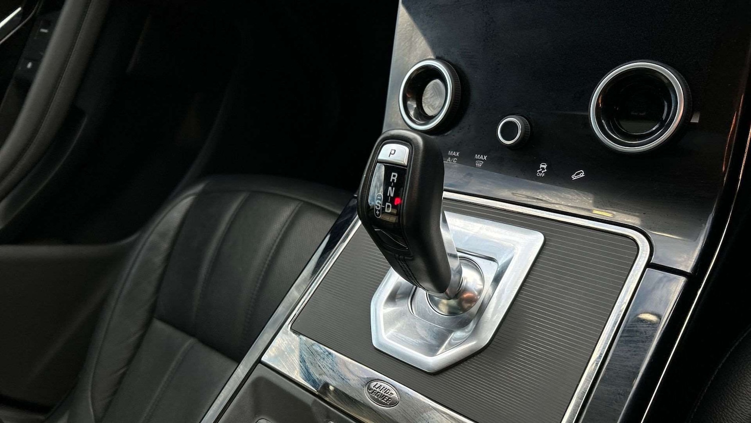 Used Land Rover Range Rover Evoque 2023 for sale - 77842497: Photo 13