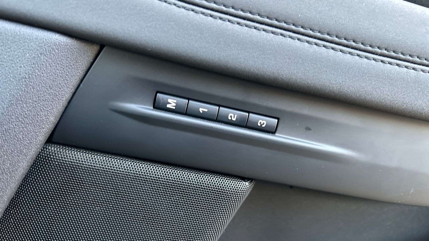 Used Land Rover Range Rover Evoque 2023 for sale - 77842497: Photo 33