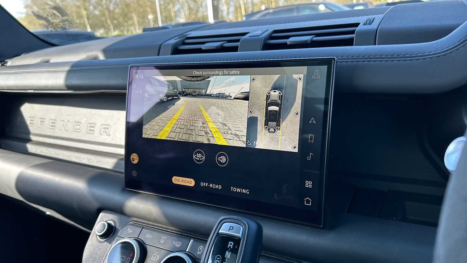 Used Land Rover Defender 2022 for sale - 76460596: Photo 12