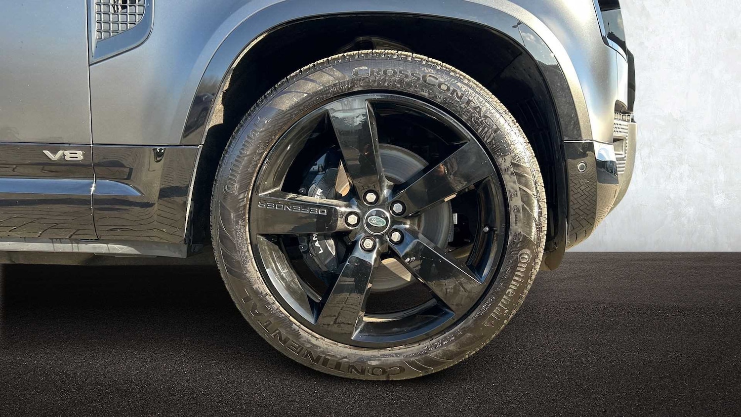 Used Land Rover Defender 2022 for sale - 76460596: Photo 8