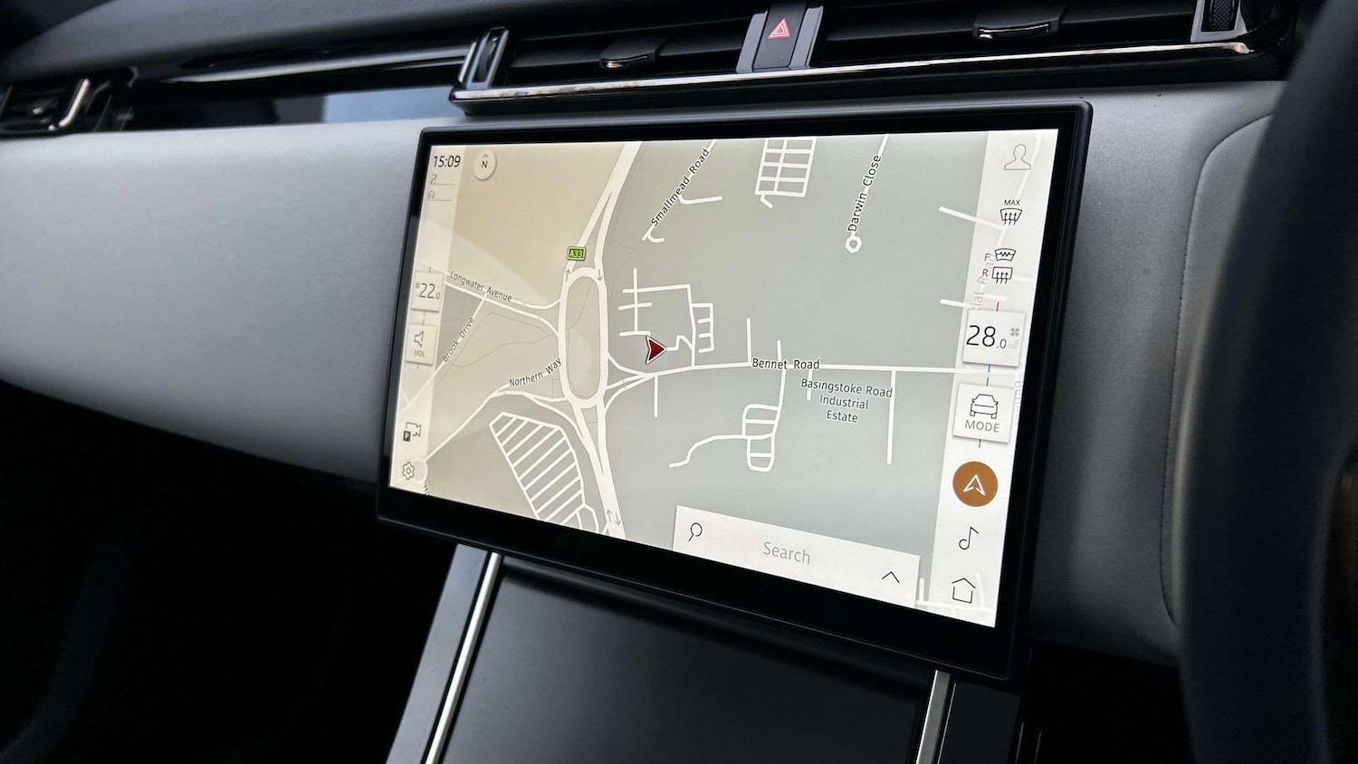 Used Land Rover Range Rover Velar 2023 for sale - 76745994: Photo 11