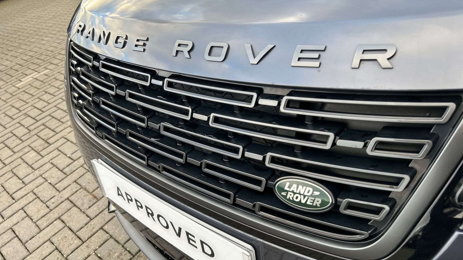 Used Land Rover Range Rover Velar 2023 for sale - 76745994: Photo 29