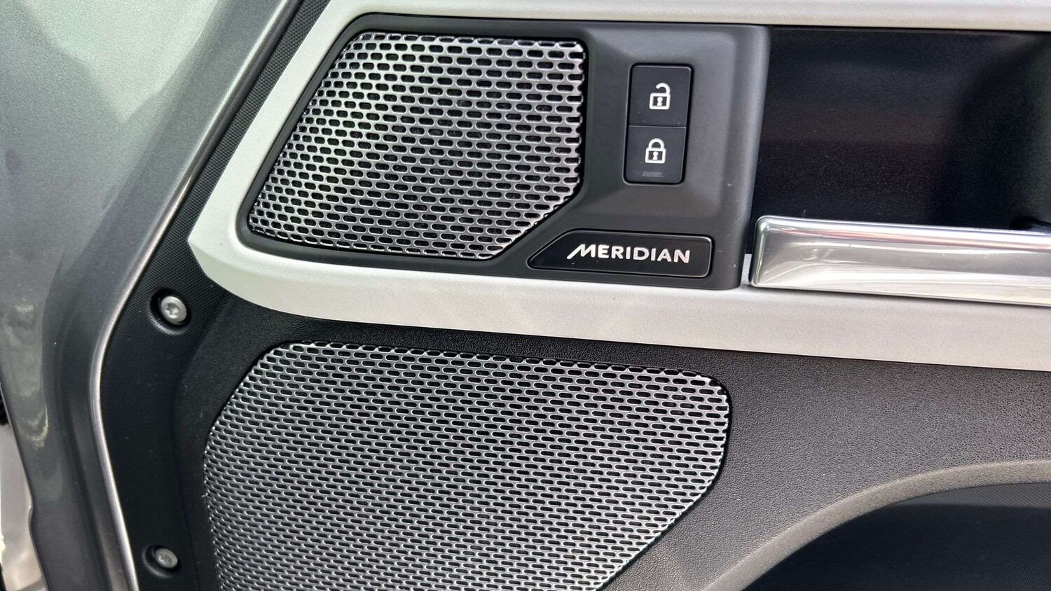 Used Land Rover Defender for sale - 78118792: Photo 24