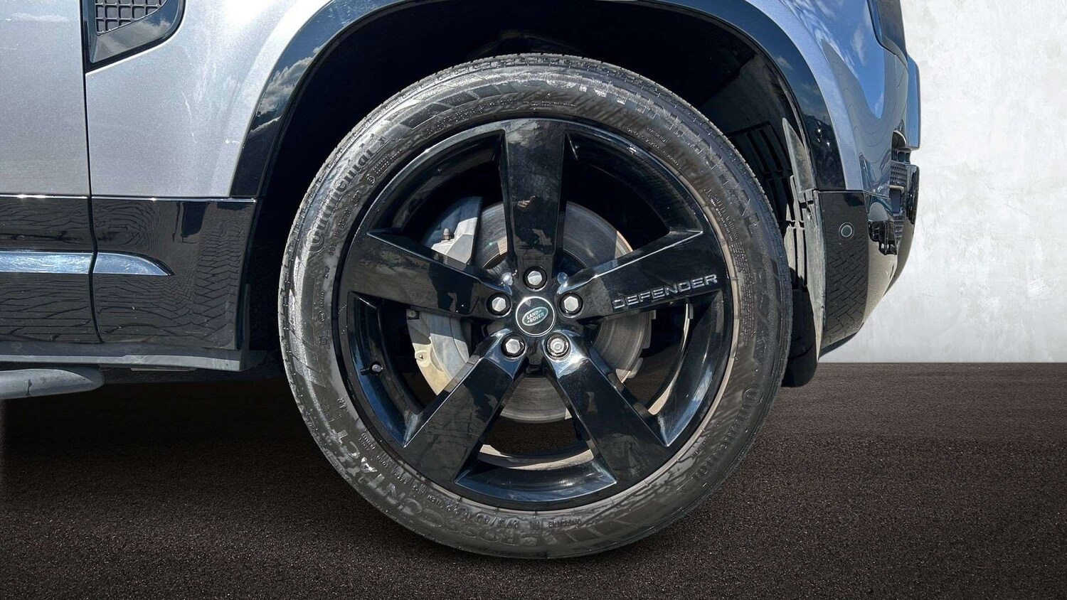 Used Land Rover Defender for sale - 78118792: Photo 8