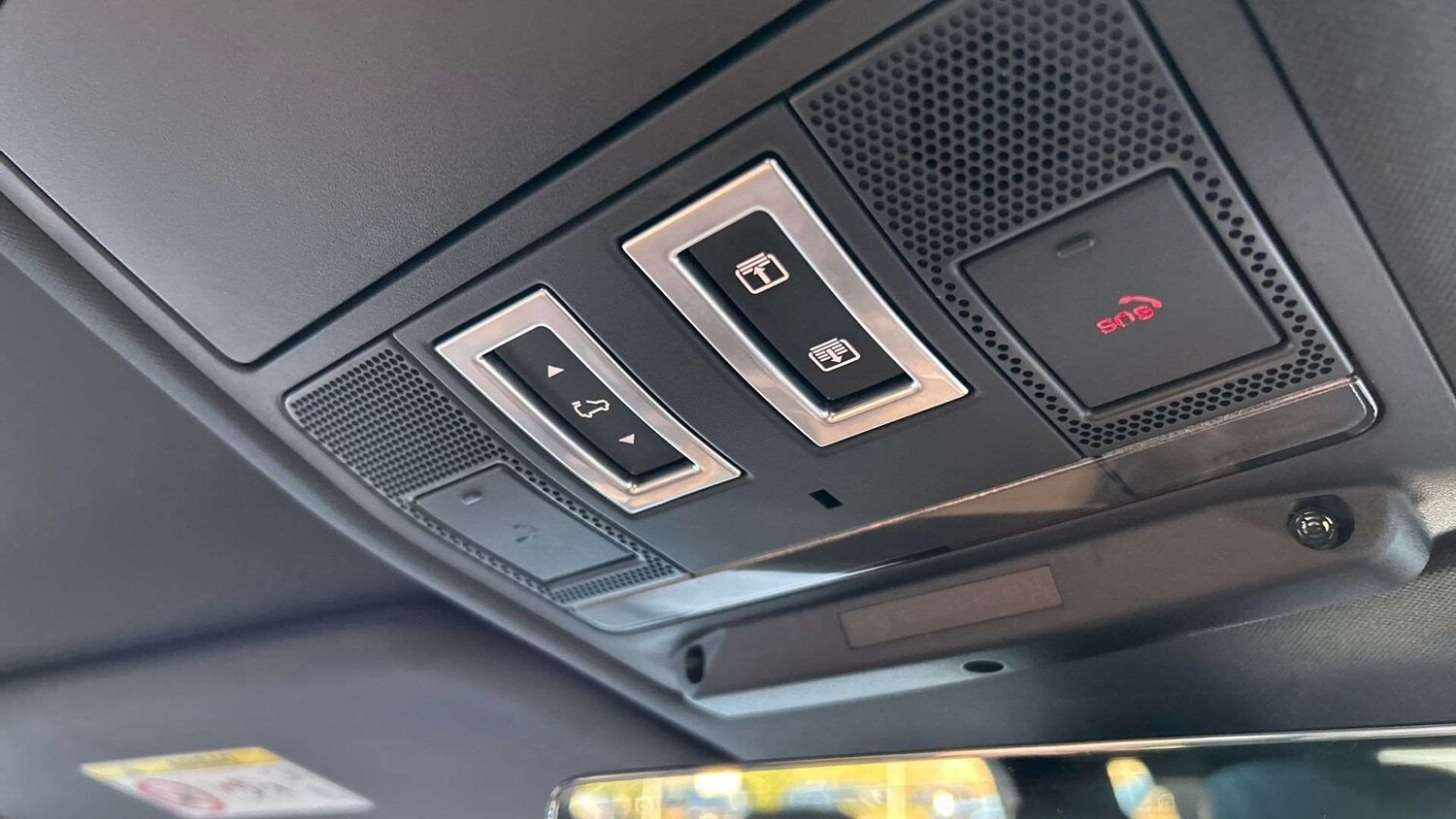 Used Land Rover Defender 2020 for sale - 77740772: Photo 23