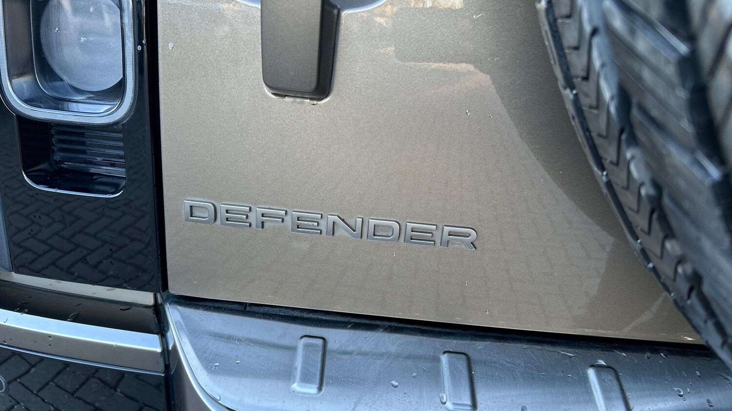 Used Land Rover Defender 2020 for sale - 77740772: Photo 26