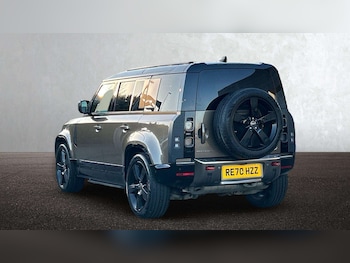 Used Land Rover Defender 2020 for sale - 77740772: Photo