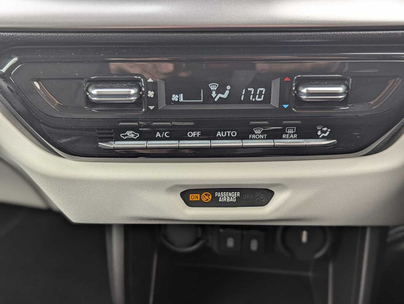 Used Suzuki Swift 2024 for sale - 77030885: Photo 9