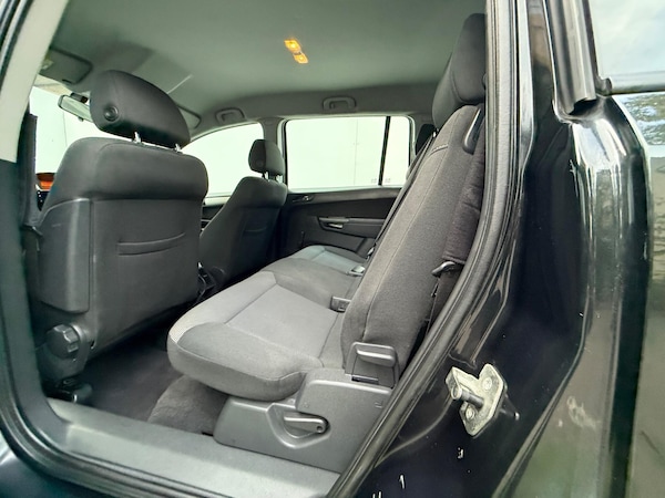 Used Vauxhall Zafira 2014 for sale - 76200680: Photo 24