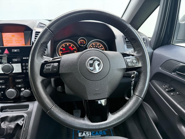 Used Vauxhall Zafira 2014 for sale - 76200680: Photo 32