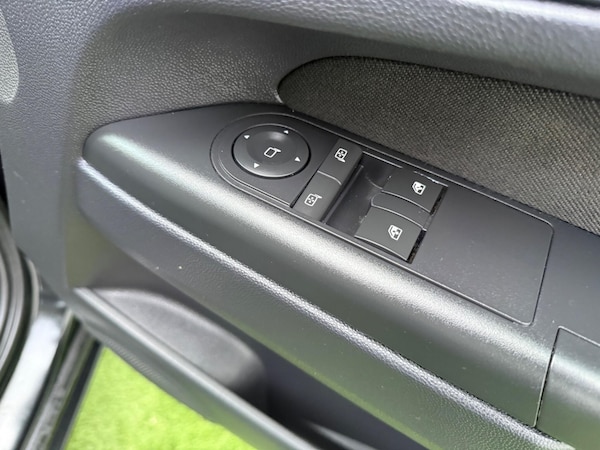 Used Vauxhall Zafira 2014 for sale - 76200680: Photo 41
