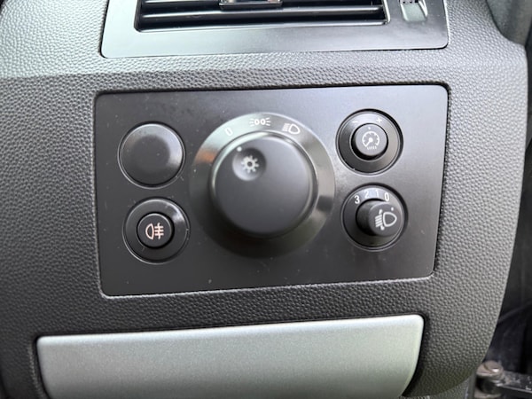 Used Vauxhall Zafira 2014 for sale - 76200680: Photo 43